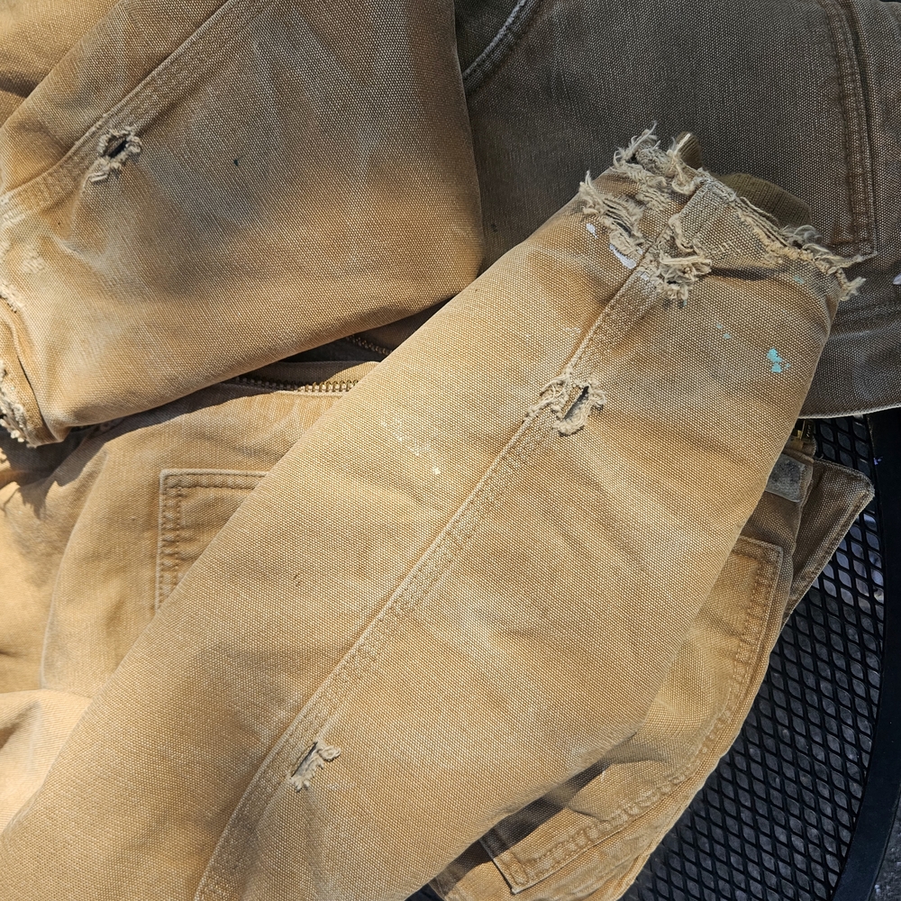 Carhartt Men's Tan Field Jacket    Used, Well-broken In Small - Picture 4 of 5